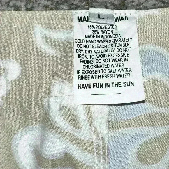 Men's Floral Tan Surf Shorts - Picture 5 of 5